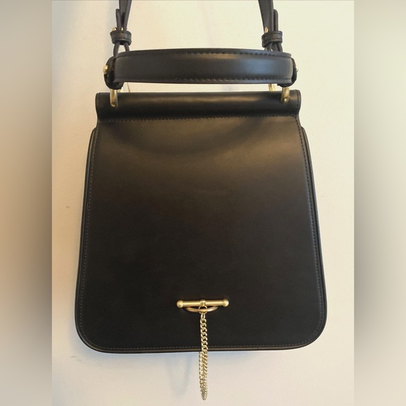 Sancia Laurel Satchel Black Leather Crossbody Shoulder Bag Gold Chain Brand New! - Picture 3 of 10